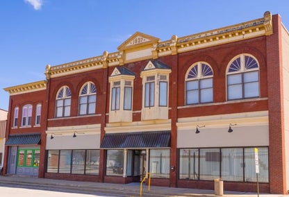 A vacant commercial business property in rural Texas.